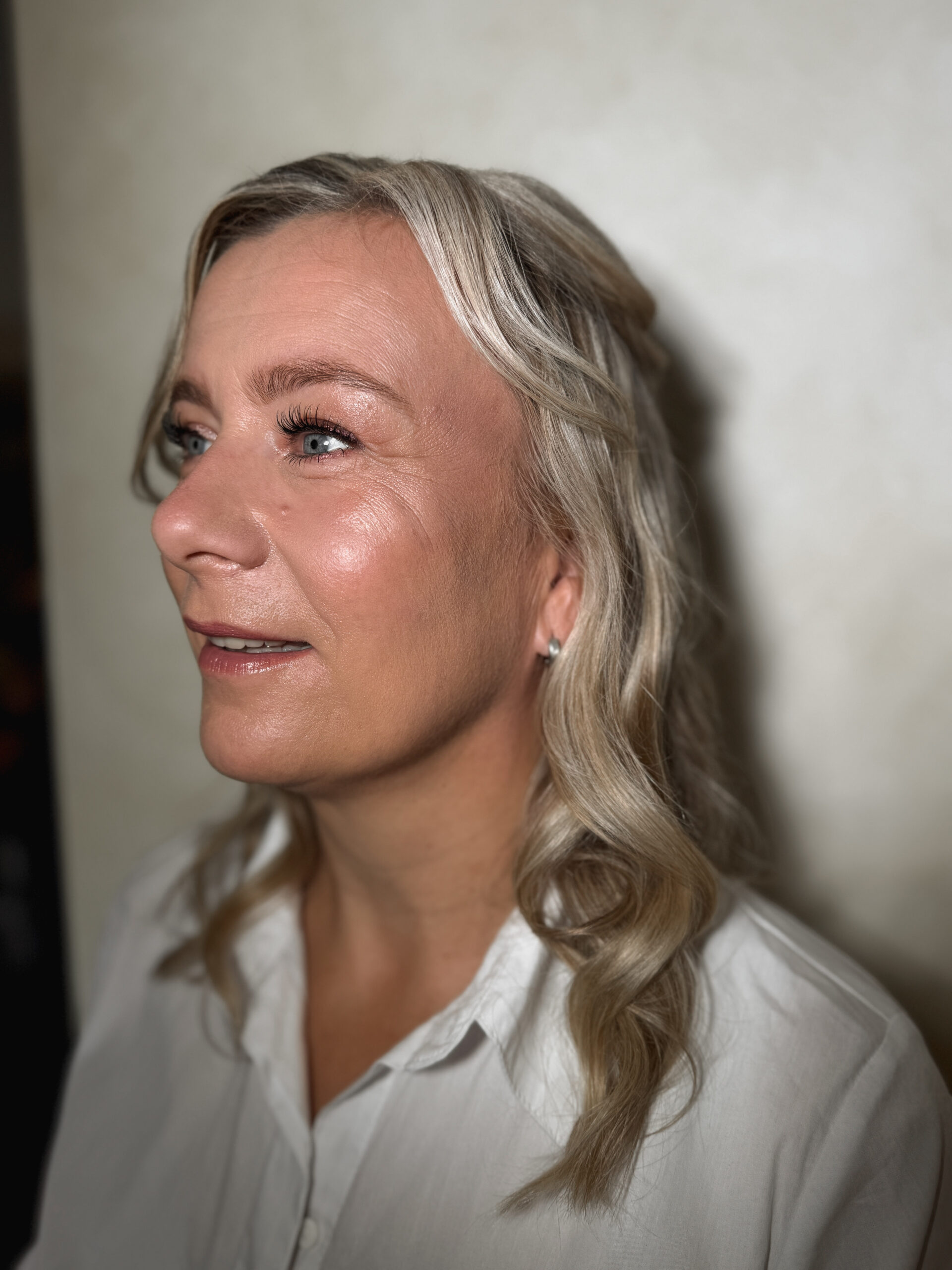 💫 Brautstyling für Bräute ab 40 – Eleganz, Natürlichkeit und Selbstbewusstsein